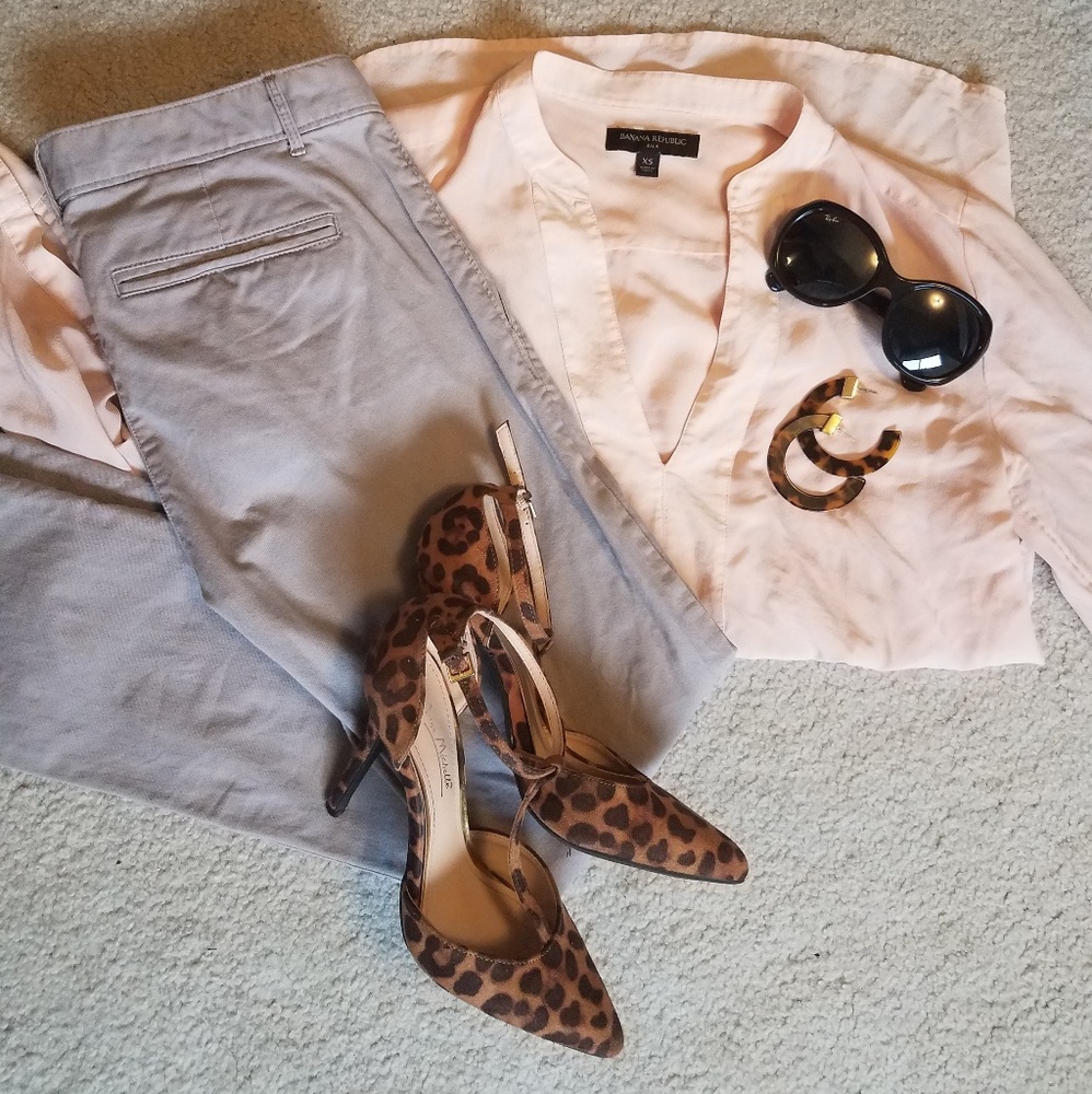 GAP Gray khaki pants